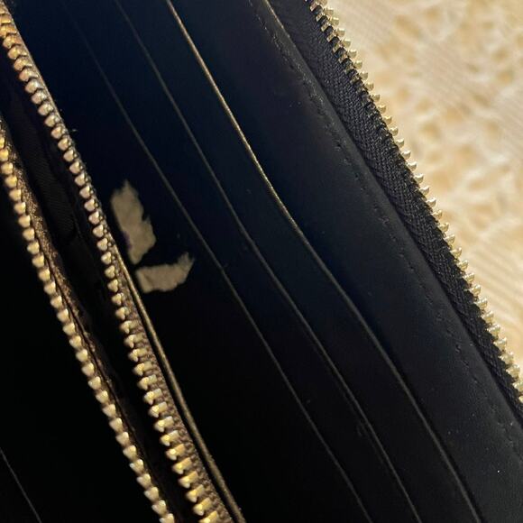 New  Ted Baker zippy black leather wallet - Picture 12 of 12